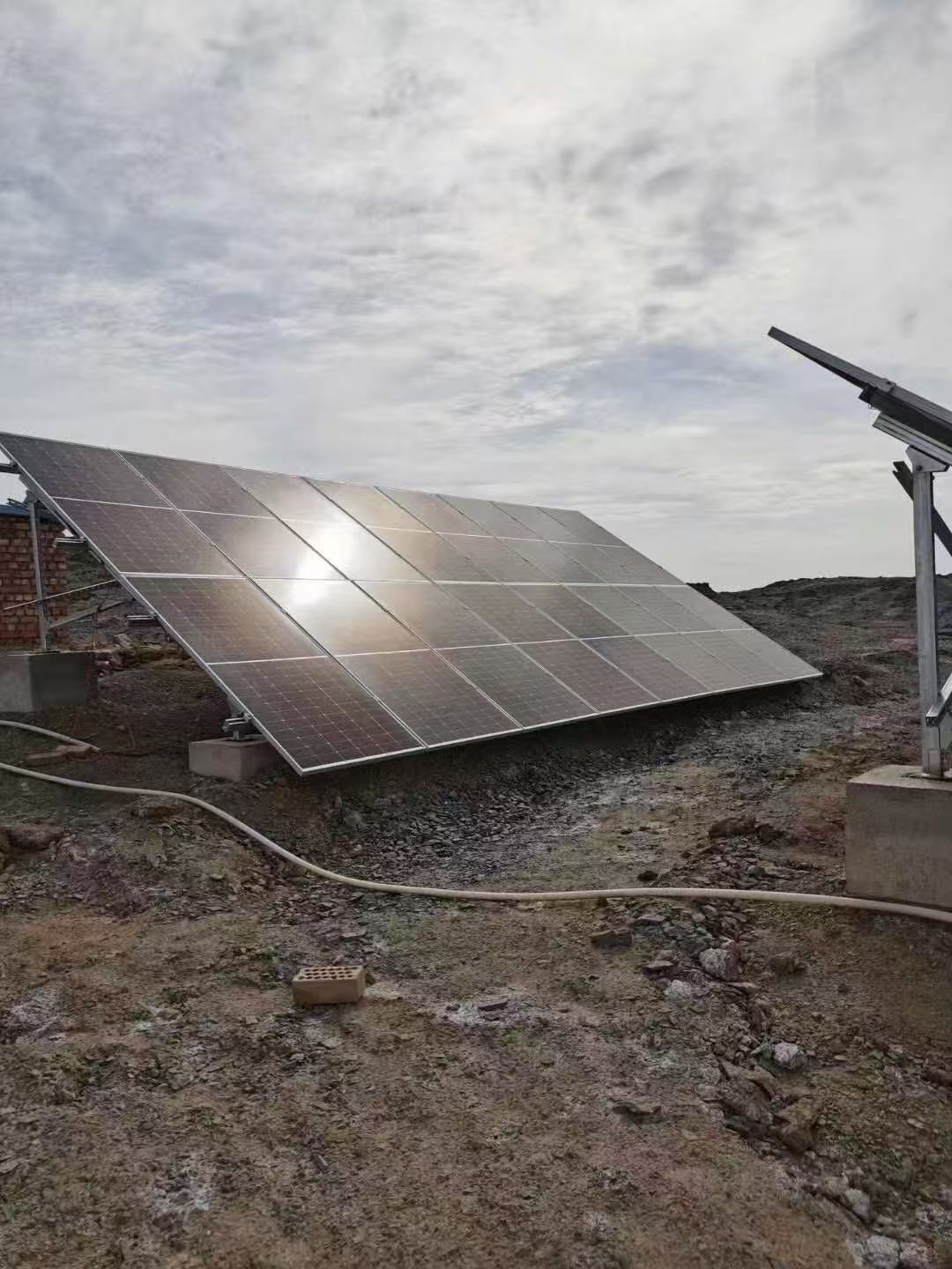 Ground-Mounted Array in Mountain / Rocky Area